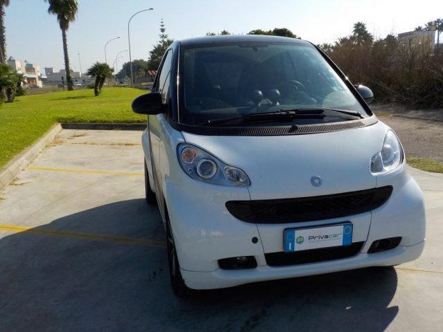 Auto usata SMART ForTwo 1000 62 kW coupé pulse del 2011 - Gemsauto Srl,  Lecce