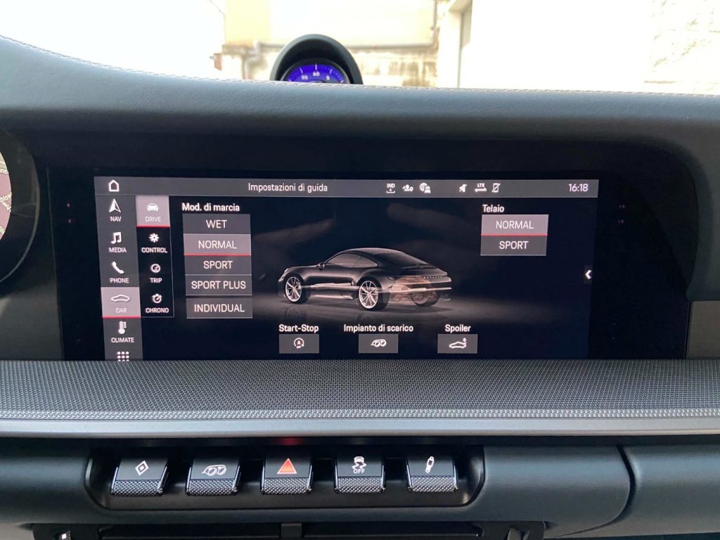 PORSCHE 992 911 CARRERA 4 SCARICO SPORT-SPORT CHRONO-TETTO APR - 61