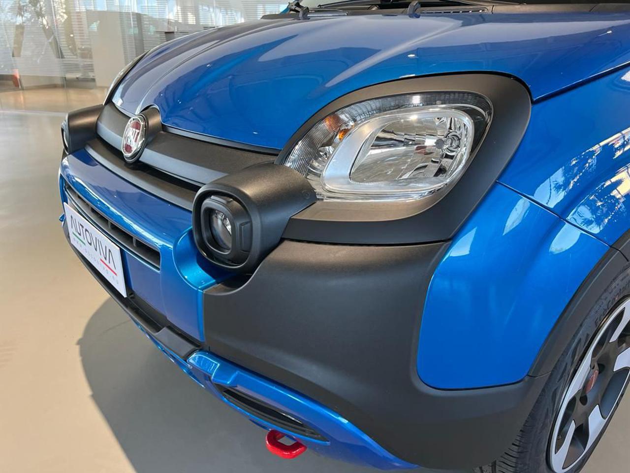 FIAT Panda Cross 1.0 FireFly S&S Hybrid - luci-frontali