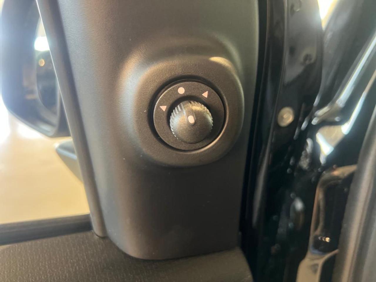 FIAT Panda 1.0 FireFly S&S Hybrid Garmin - strumenti-interni