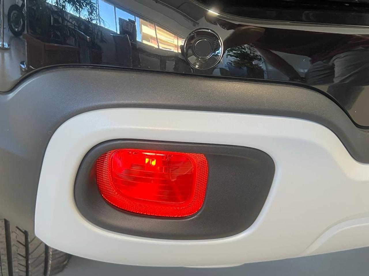 FIAT Panda 1.0 FireFly S&S Hybrid Garmin - luci-posteriori