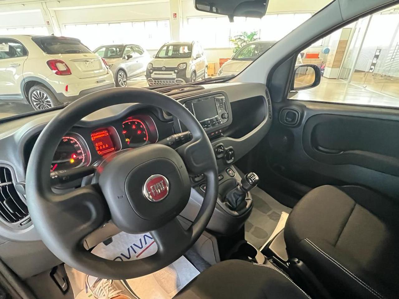 FIAT Panda 1.0 FireFly S&S Hybrid - abitacolo-anteriore