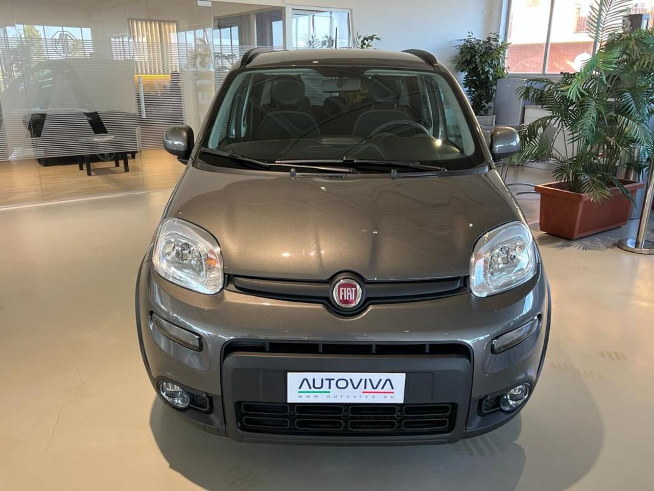 FIAT Panda 1.0 FireFly S&S Hybrid - anteriore
