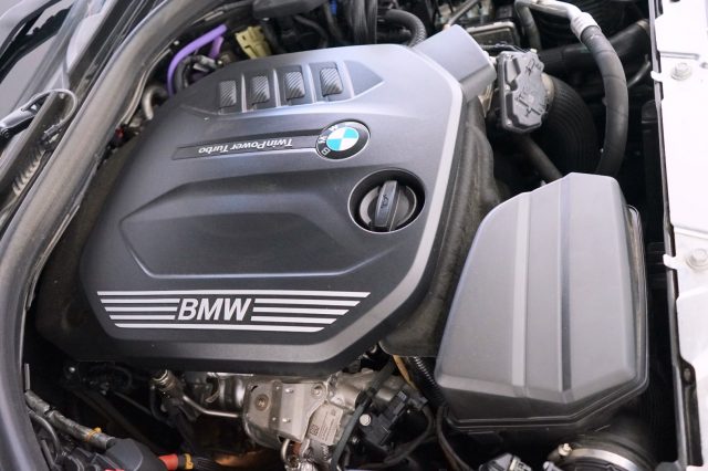 BMW 320 75
