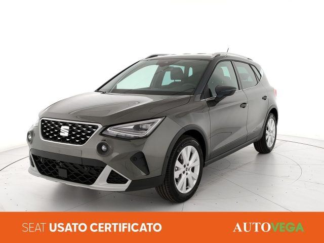 SEAT Arona Grigio pastello