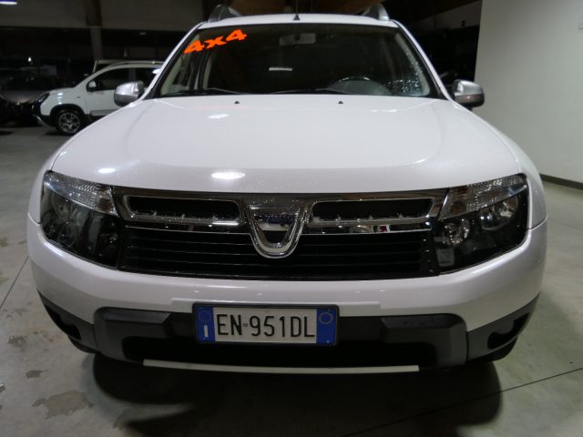 DACIA Duster Weiß pastell