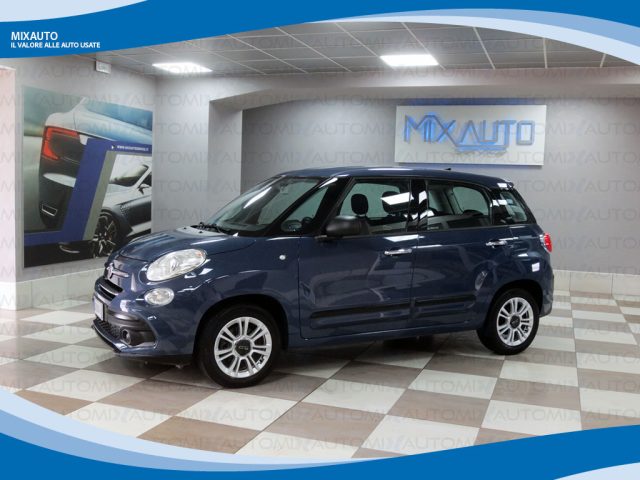 FIAT 500L Blu pastello