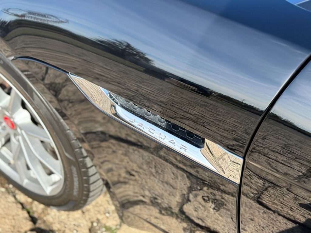 JAGUAR F-Type 2.0 Coupé auto - Service uff. Jaguar - 19