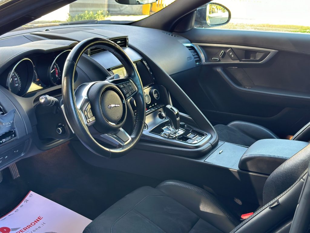 JAGUAR F-Type 2.0 Coupé auto - Service uff. Jaguar - 6