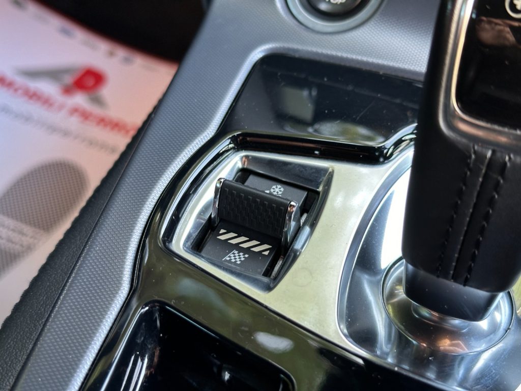 JAGUAR F-Type 2.0 Coupé auto - Service uff. Jaguar - 27