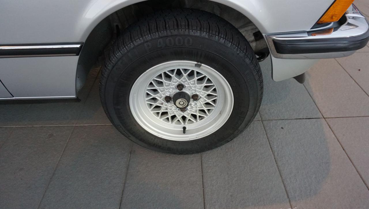 BMW 320 2 porte - ruote