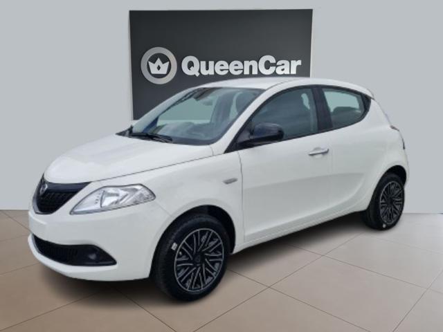 LANCIA Ypsilon Hybrid 1.0 70cv Oro 