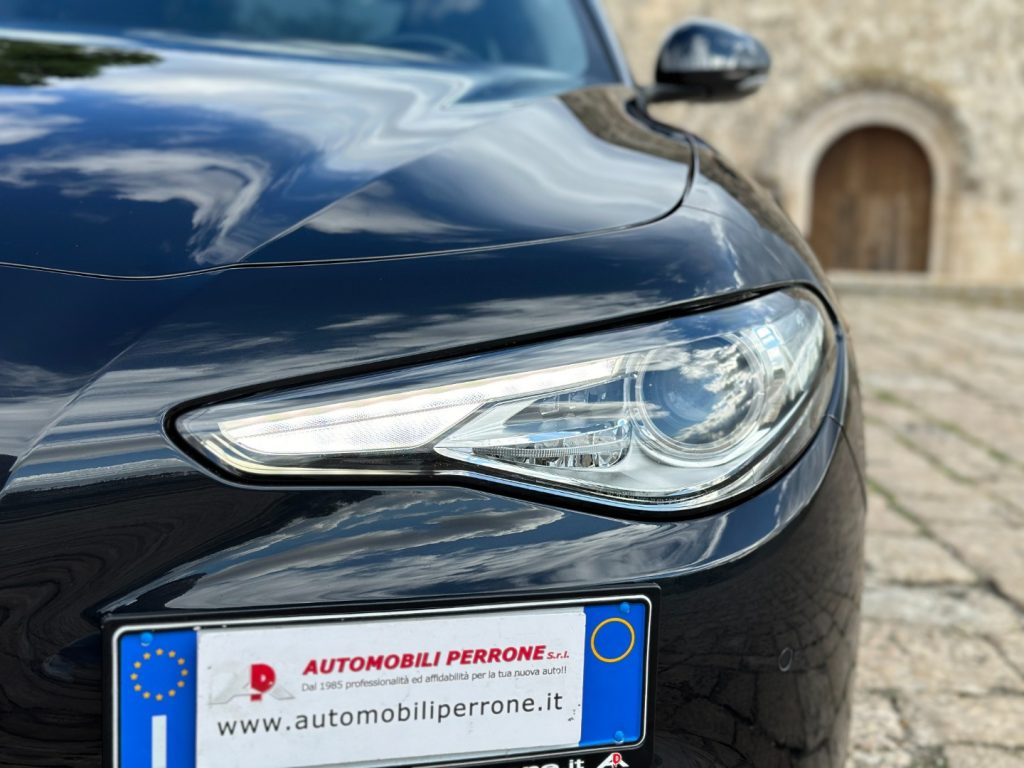 ALFA ROMEO Giulia 2.2 TD 190cv AT8 SUPER (Pelle/LED/APP/Navi) - 17