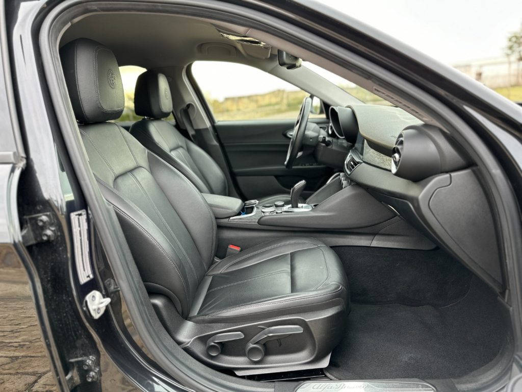 ALFA ROMEO Giulia 2.2 TD 190cv AT8 SUPER (Pelle/LED/APP/Navi) - 11