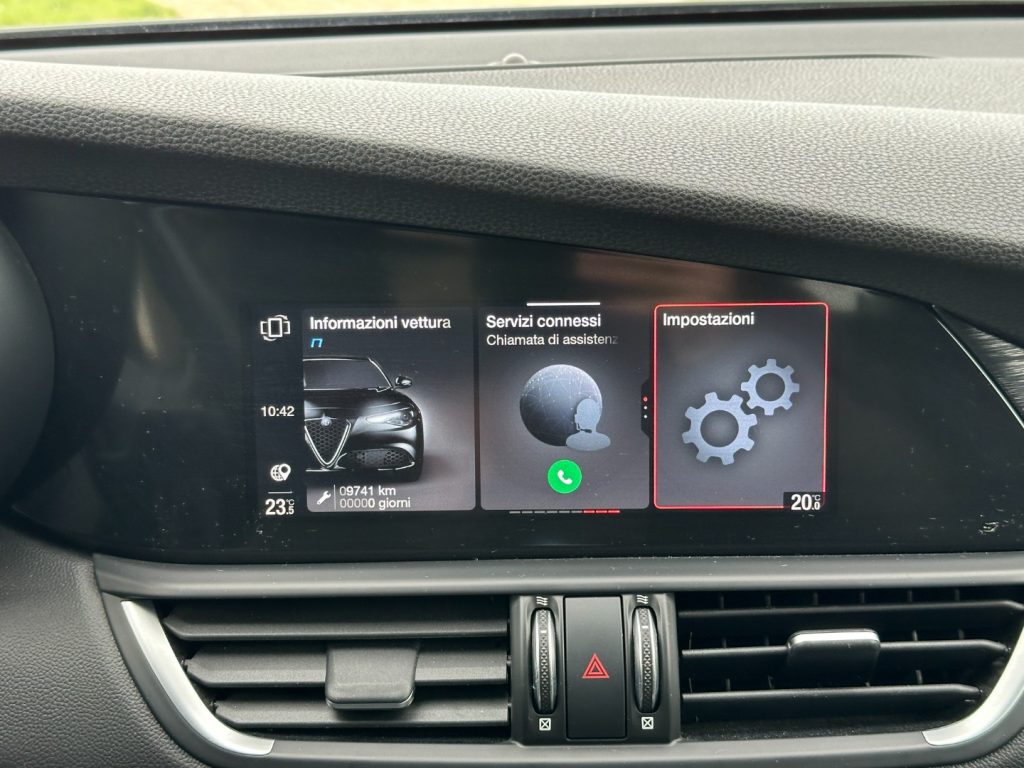 ALFA ROMEO Giulia 2.2 TD 190cv AT8 SUPER (Pelle/LED/APP/Navi) - 30