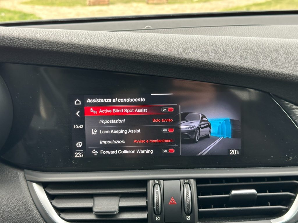 ALFA ROMEO Giulia 2.2 TD 190cv AT8 SUPER (Pelle/LED/APP/Navi) - 31