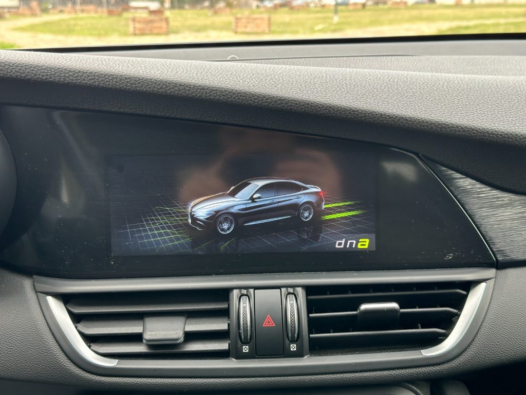 ALFA ROMEO Giulia 2.2 TD 190cv AT8 SUPER (Pelle/LED/APP/Navi) - 33