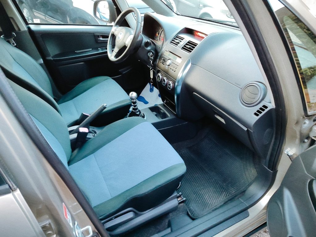 FIAT Sedici 1.9 MJT 4x4 Dynamic - 10