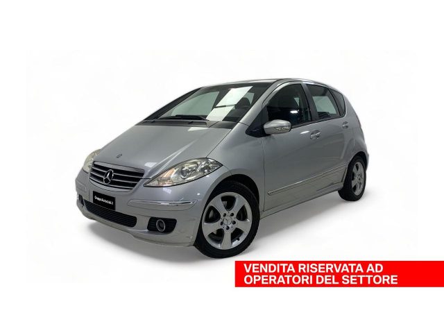 MERCEDES-BENZ A 180 Grigio metallizzato