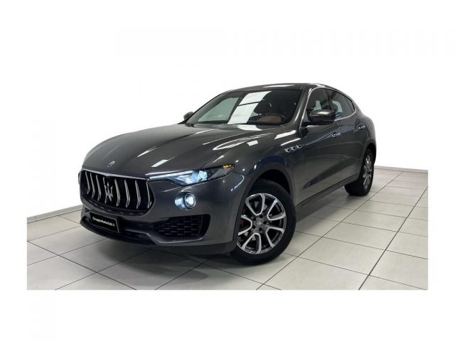 MASERATI Levante Vari colori metallizzato