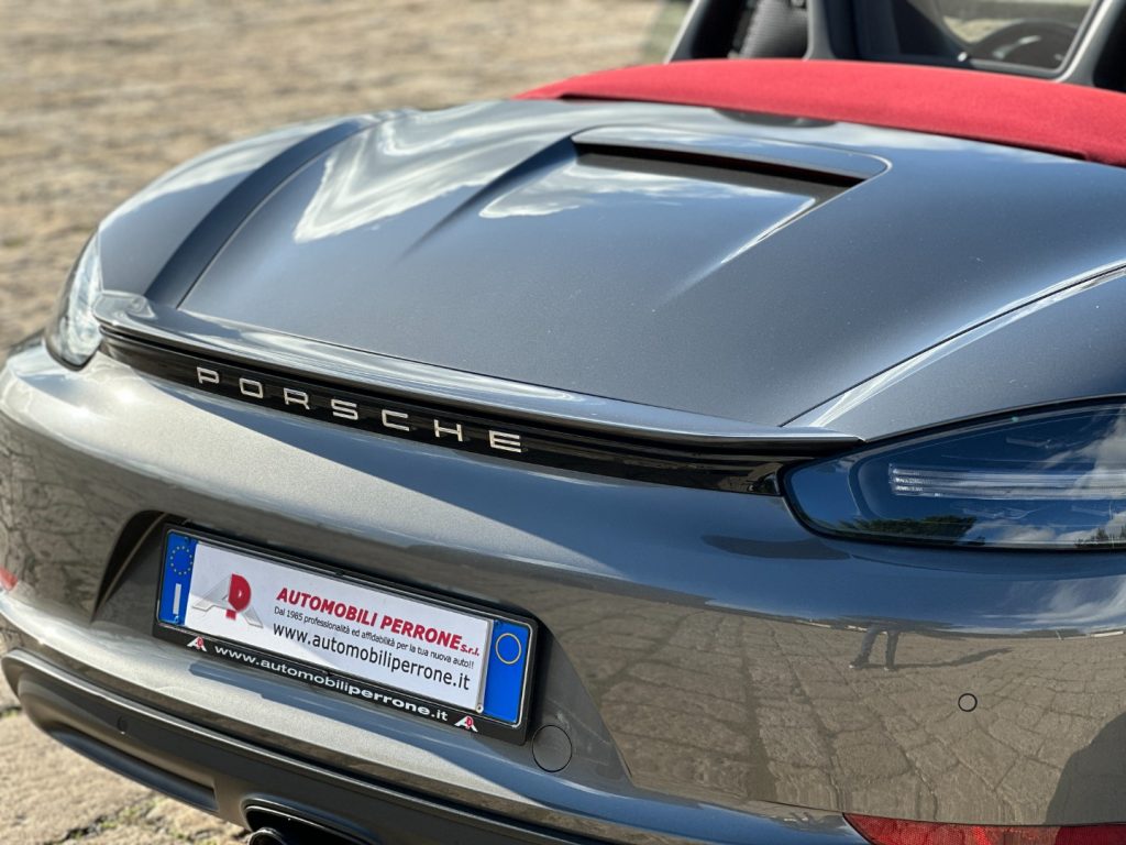 PORSCHE 718 Boxster 2.0 300cv PDK - 29