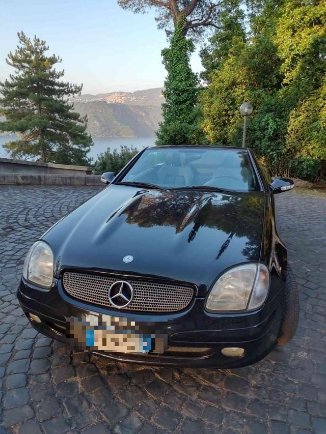 MERCEDES-BENZ SLK 200 Nero Etna metallizzato