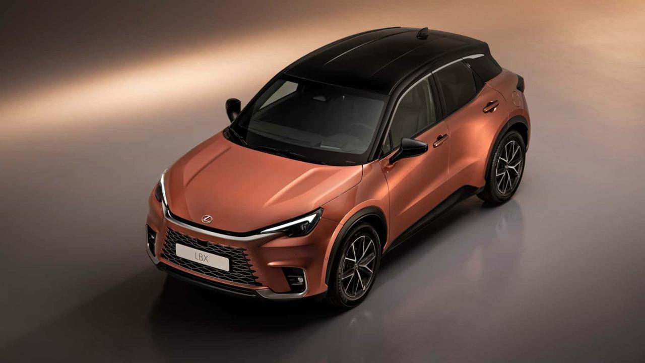 LEXUS LBX Hybrid Class - anteriore-sx