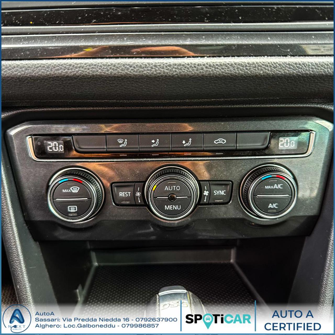 VOLKSWAGEN Tiguan 2.0 TDI Executive BlueMotion Technolog - 23