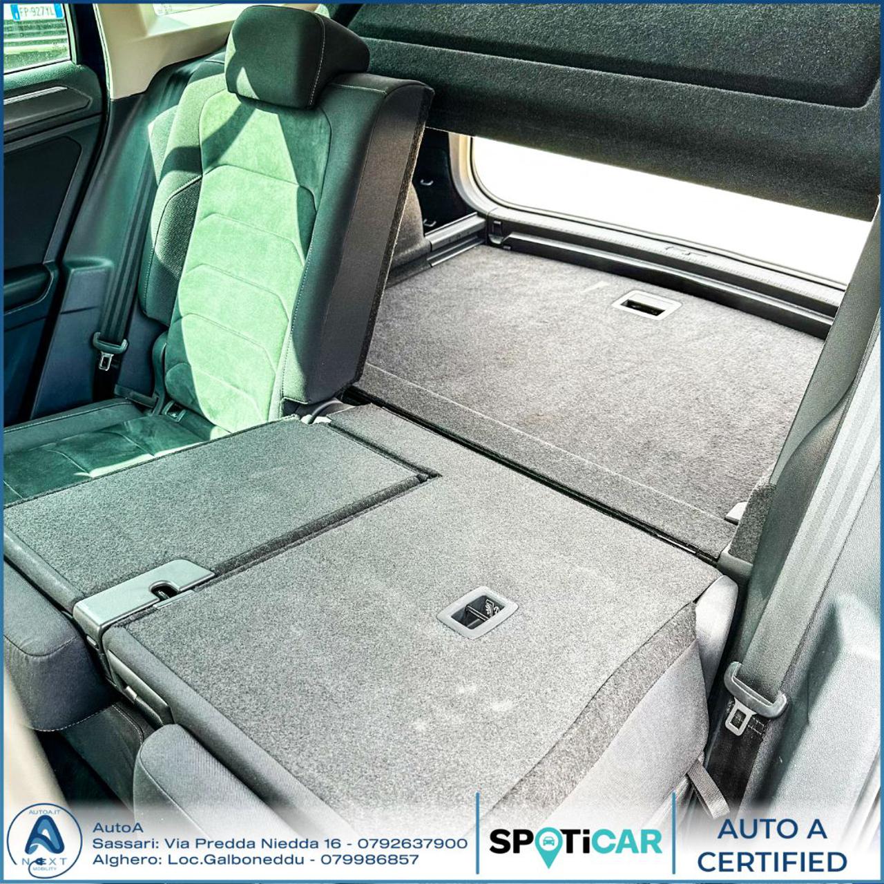 VOLKSWAGEN Tiguan 2.0 TDI Executive BlueMotion Technolog - 12