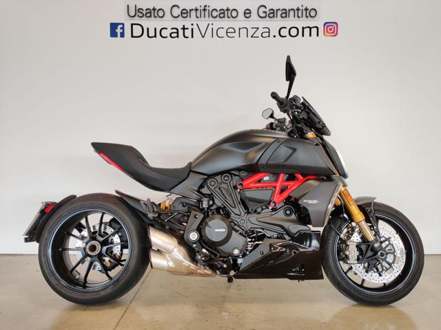 DUCATI Diavel Nero metallizzato