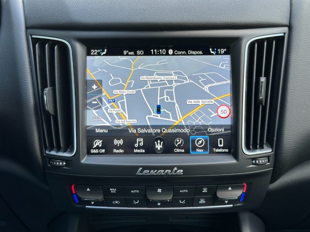 MASERATI Levante V6 Diesel 250cv AWD Granlusso MY19 - 30