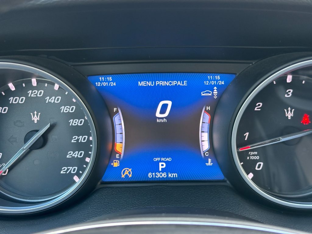 MASERATI Levante V6 Diesel 250cv AWD Granlusso MY19 - 35