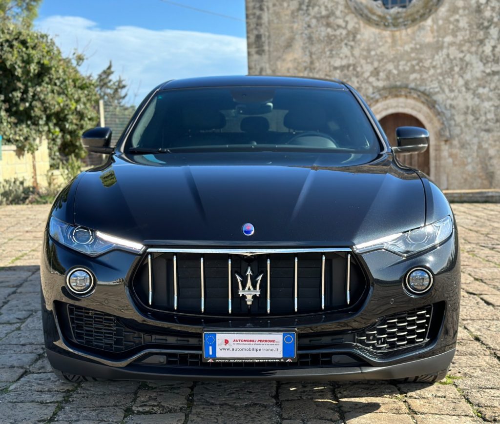 MASERATI Levante V6 Diesel 250cv AWD Granlusso MY19 - 16