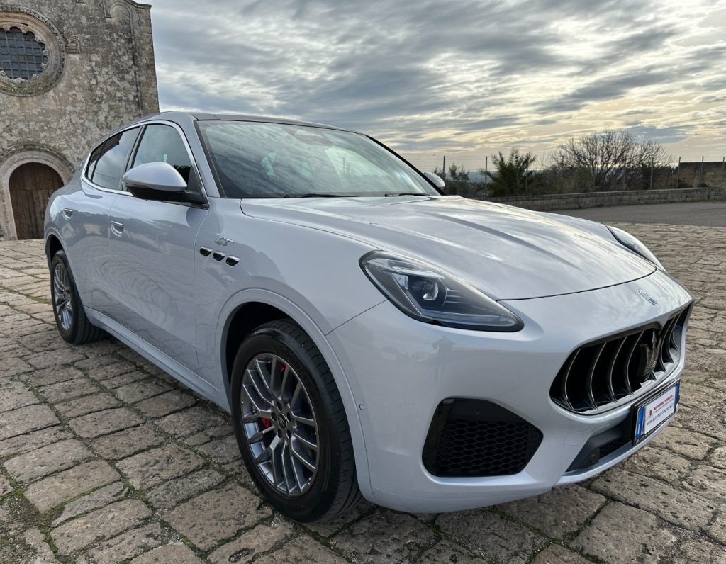 MASERATI Grecale 2.0 MHEV 300cv GT (Tetto/LED/APP) - 17