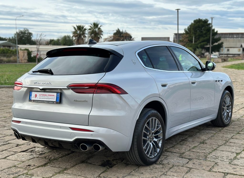 MASERATI Grecale 2.0 MHEV 300cv GT (Tetto/LED/APP) - 12