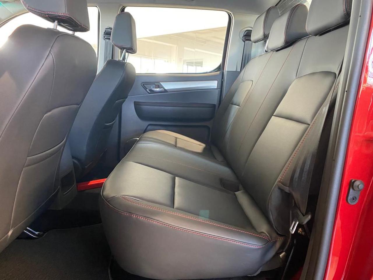 EVO Evo Cross4 Evo Cross 4 2.0 Turbo Diesel Doppia Cabina - abitacolo-posteriore