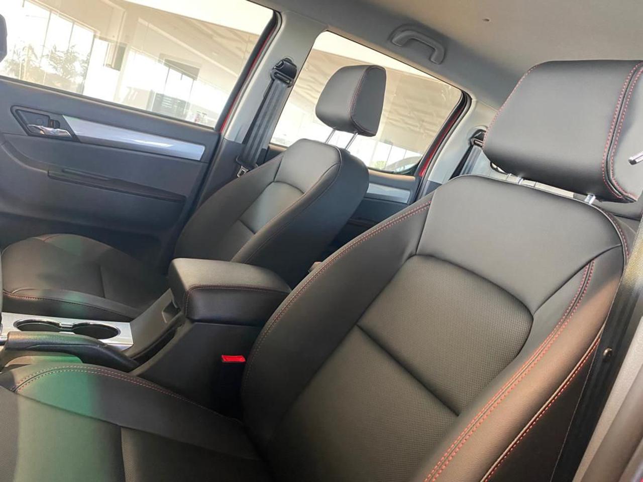 EVO Evo Cross4 Evo Cross 4 2.0 Turbo Diesel Doppia Cabina - abitacolo-anteriore