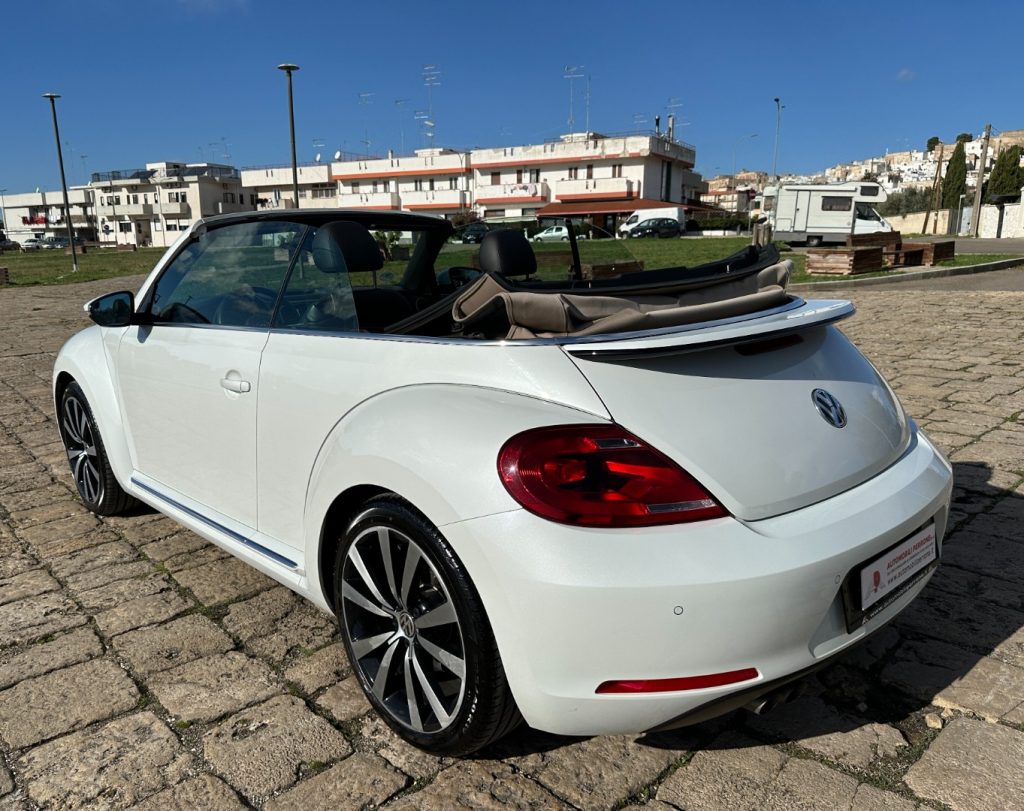 VOLKSWAGEN Maggiolino Cabrio 1.4 TSI DSG Sport BMT - Unica - 14