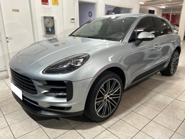 PORSCHE Macan Argento metallizzato