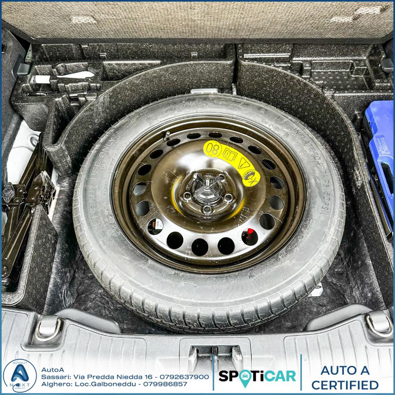 FORD Kuga 2.5 Plug In Hybrid 225 CV CVT 2WD ST-Line - 12