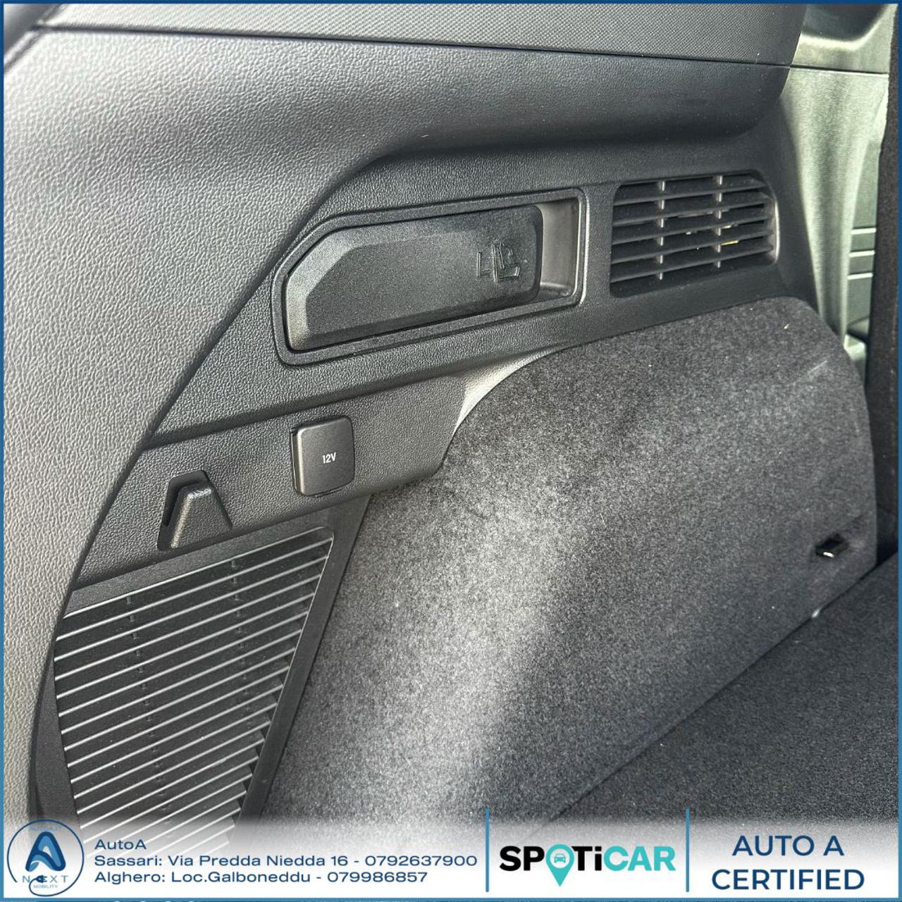 FORD Kuga 2.5 Plug In Hybrid 225 CV CVT 2WD ST-Line - 10