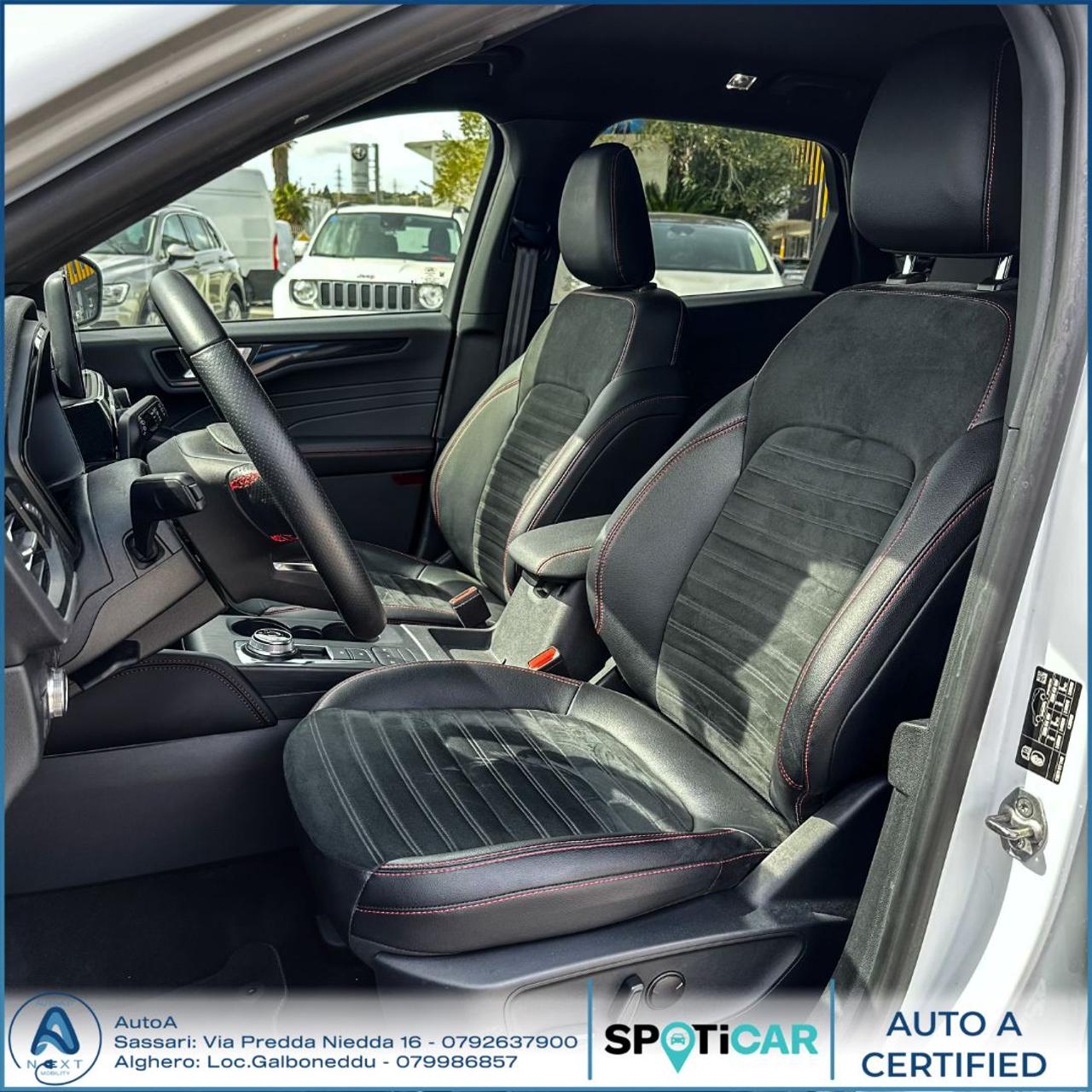 FORD Kuga 2.5 Plug In Hybrid 225 CV CVT 2WD ST-Line - 25