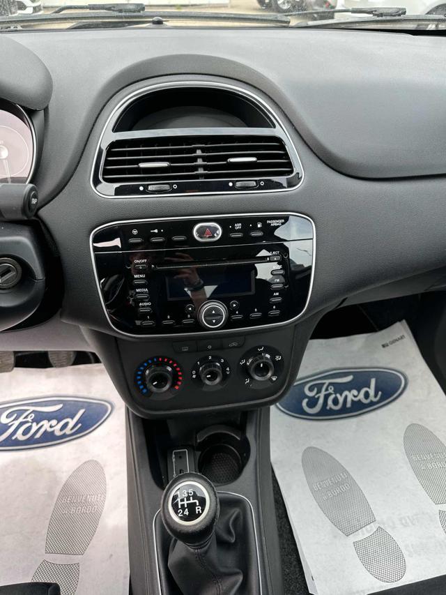 Fiat Punto 1.4 8V 5 porte Natural Power Street - Foto 15
