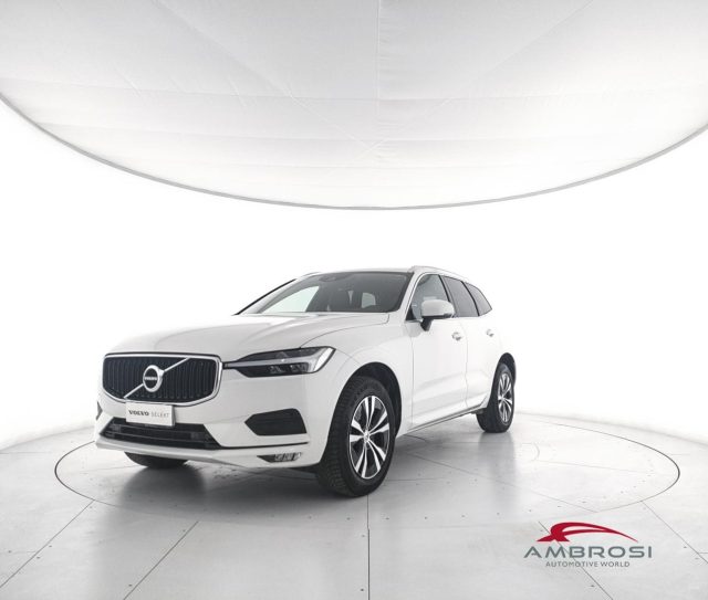 VOLVO XC60 B4 Geartronic Momentum Pro 