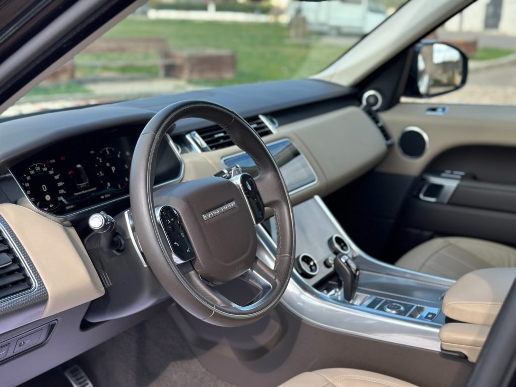 LAND ROVER Range Rover Sport 3.0D l6 350cv HSE Dynamic - Solo 9.300 km - 6