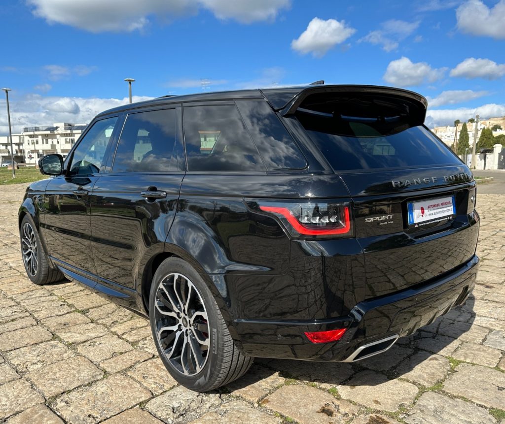 LAND ROVER Range Rover Sport 3.0D l6 350cv HSE Dynamic - Solo 9.300 km - 21