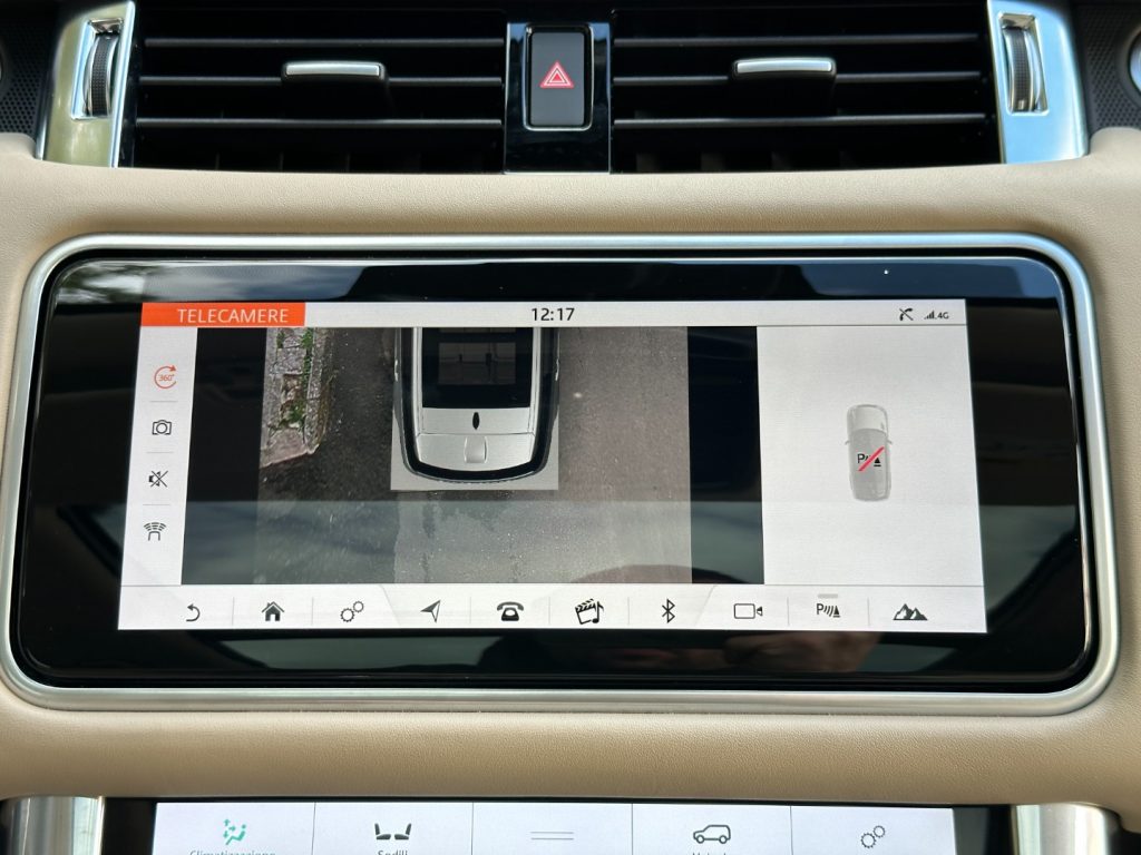 LAND ROVER Range Rover Sport 3.0D l6 350cv HSE Dynamic - Solo 9.300 km - 48