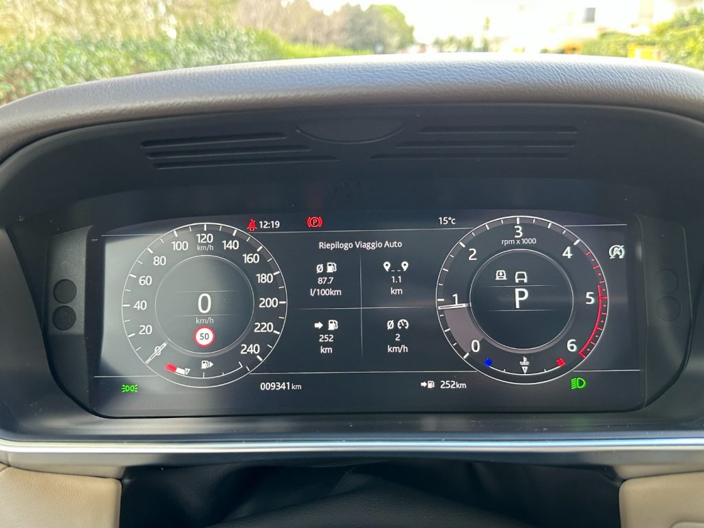 LAND ROVER Range Rover Sport 3.0D l6 350cv HSE Dynamic - Solo 9.300 km - 52