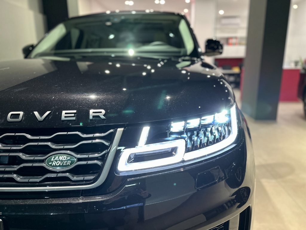 LAND ROVER Range Rover Sport 3.0D l6 350cv HSE Dynamic - Solo 9.300 km - 17