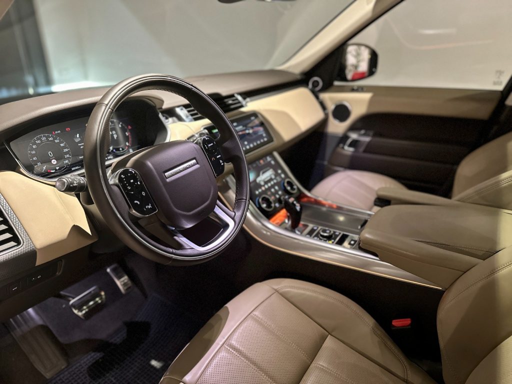 LAND ROVER Range Rover Sport 3.0D l6 350cv HSE Dynamic - Solo 9.300 km - 58